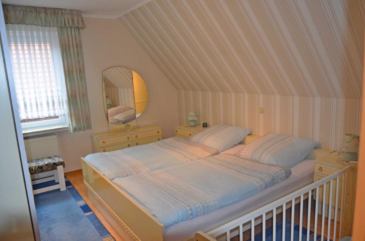 Ferienwohnung Kleinhaus, 95008 Rhauderfehn Ngoại thất bức ảnh