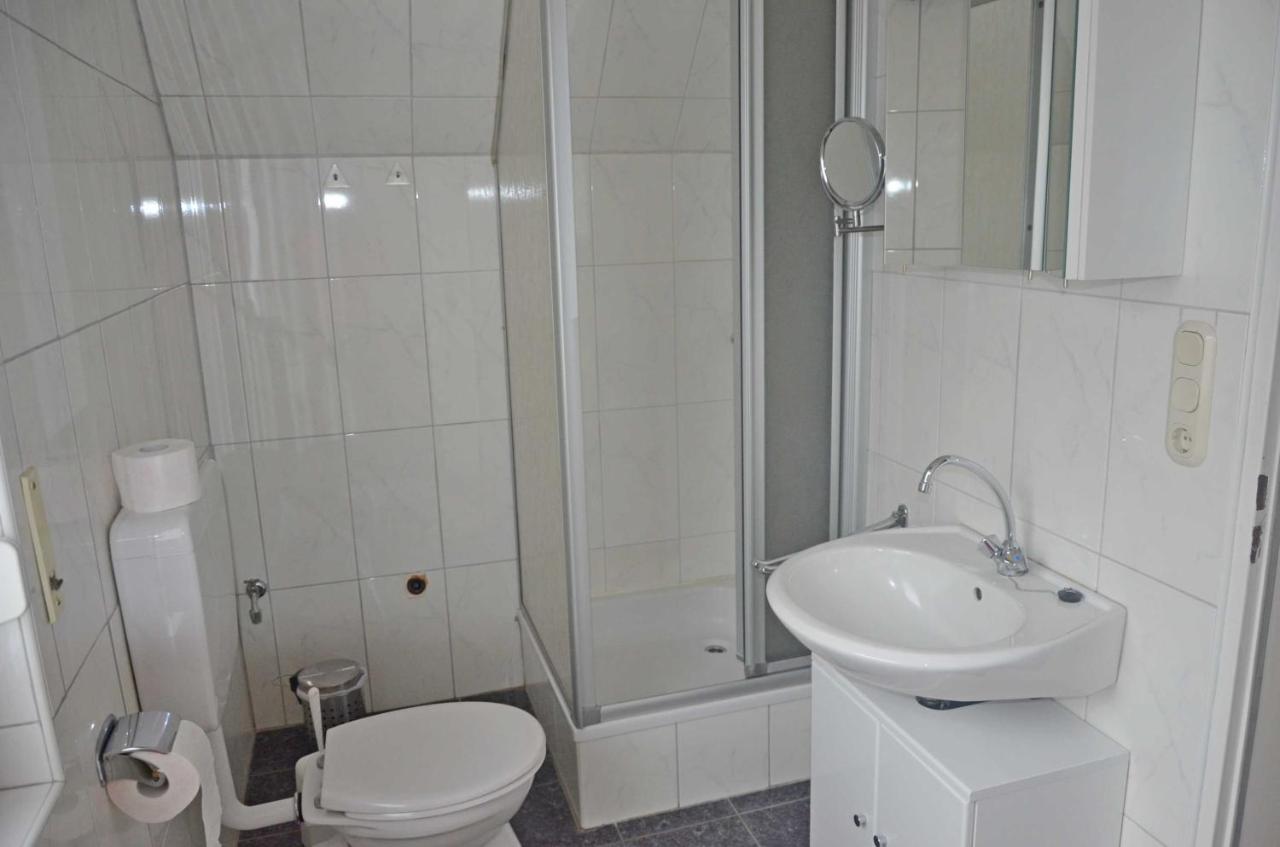 Ferienwohnung Kleinhaus, 95008 Rhauderfehn Ngoại thất bức ảnh